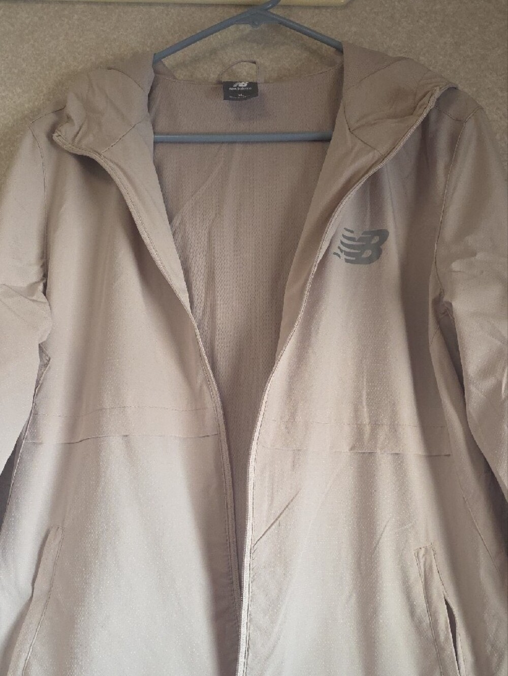 NWOT New Balance Light Beige Hooded Trench Coat - Picture 6 of 6